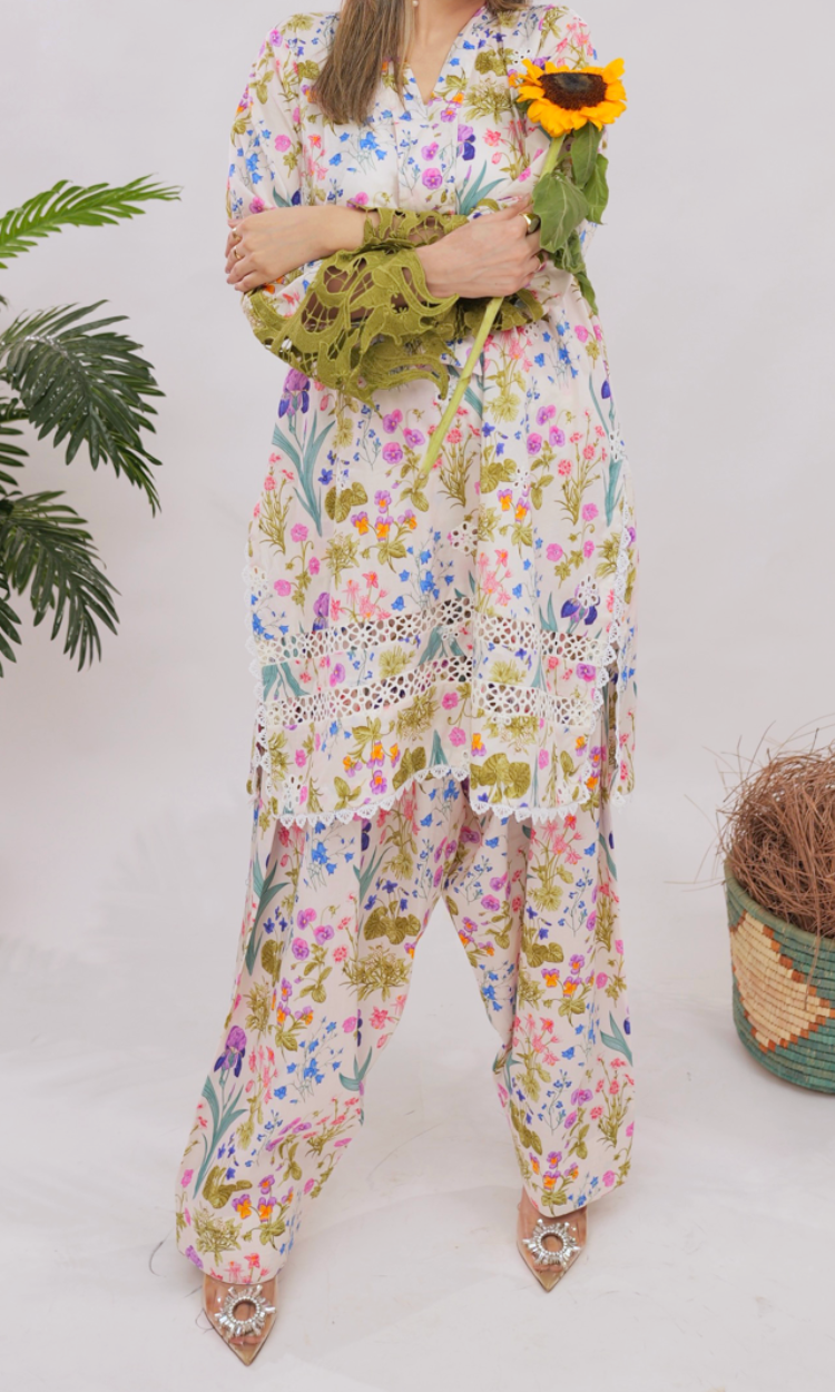 Nazneen 2 Piece Premium Printed Pret Suit