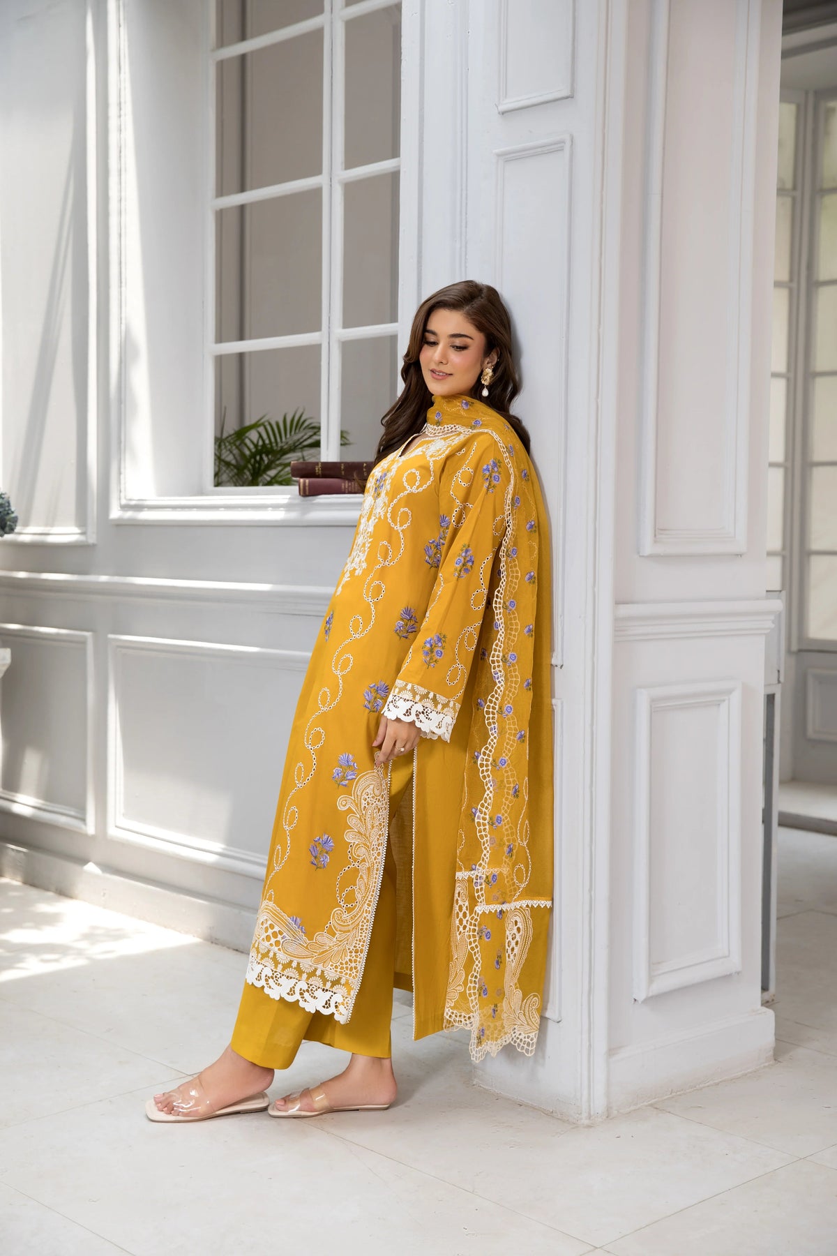 Kaisar Afiay Exclusive Pret