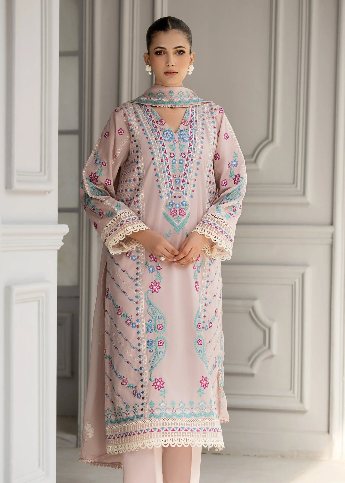 Gorgeous Embroidered Suit