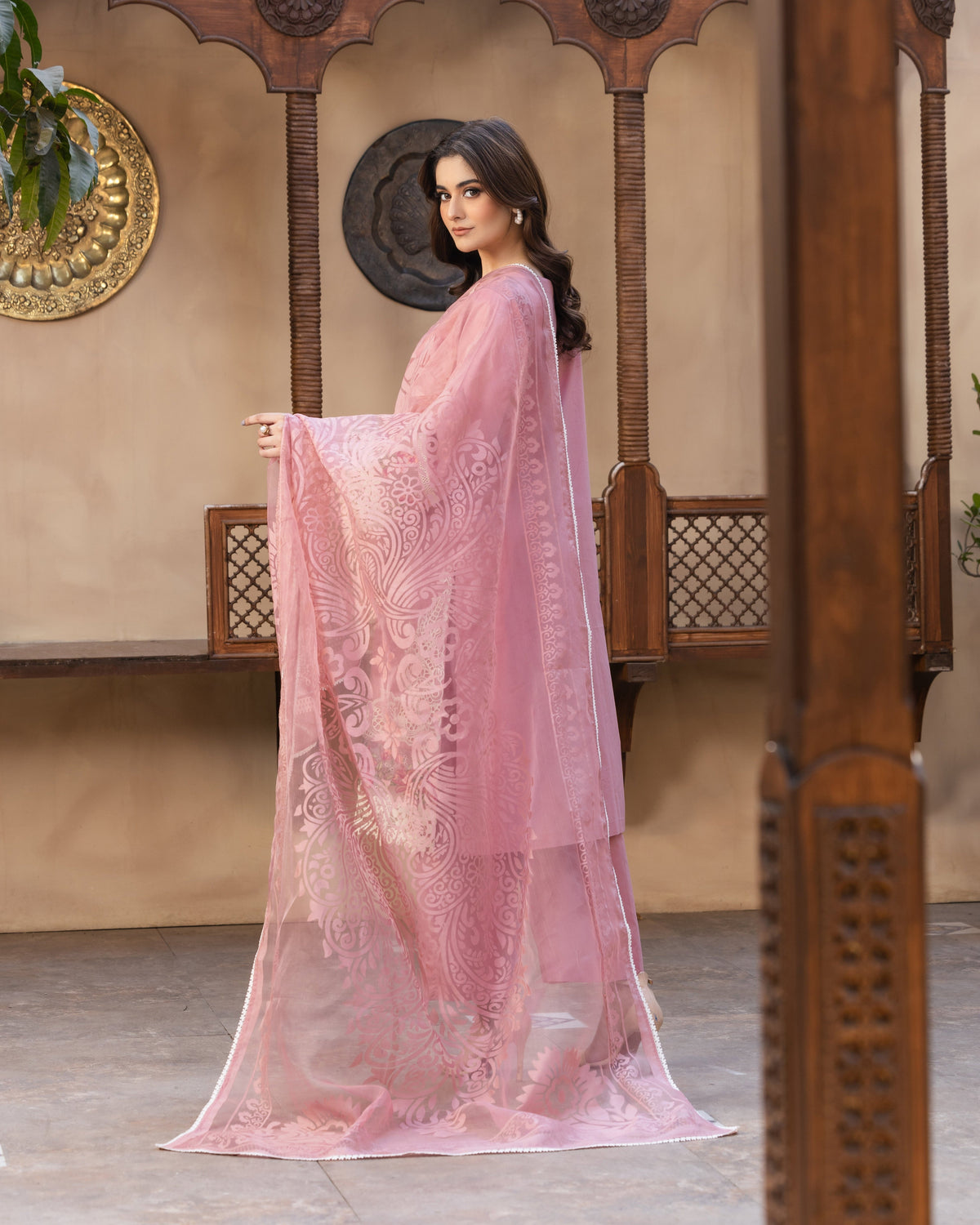 Gull Kari Elegant Pink Embroidered Lawn Suit