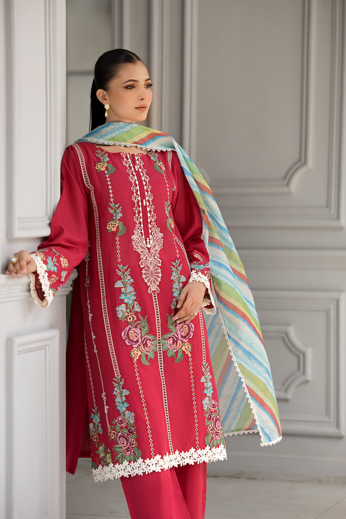 Jewel Bold Bright Beautiful Pret