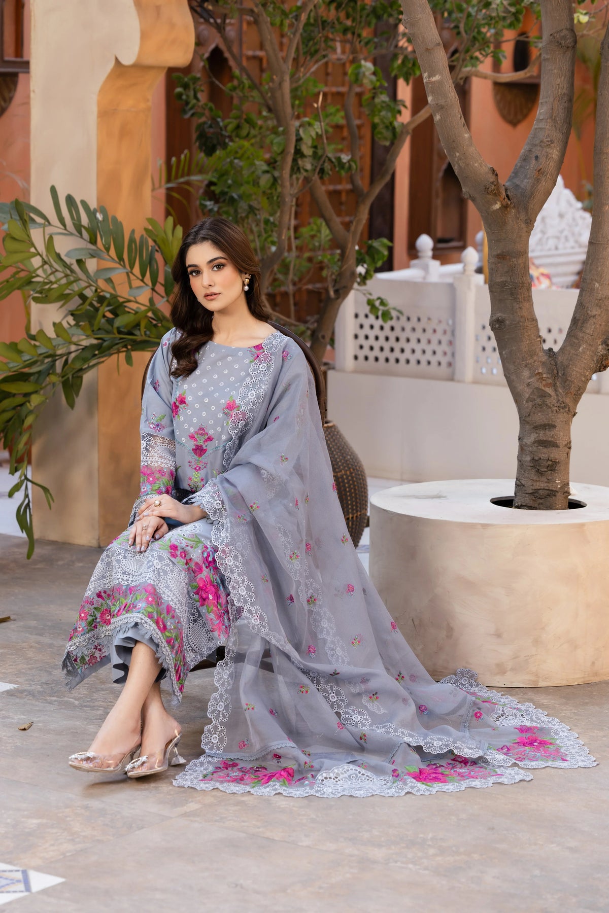 Mehak Naaz A Symphony of Elegance Pret