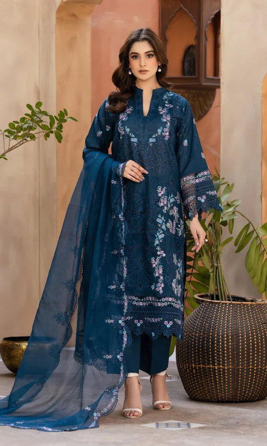 Neel Pari The Essence of Deep Blue Elegance Pret