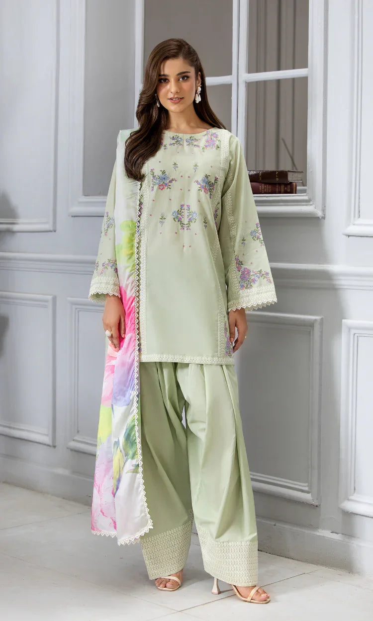 Chashm e Naaz Elegance in Every Thread