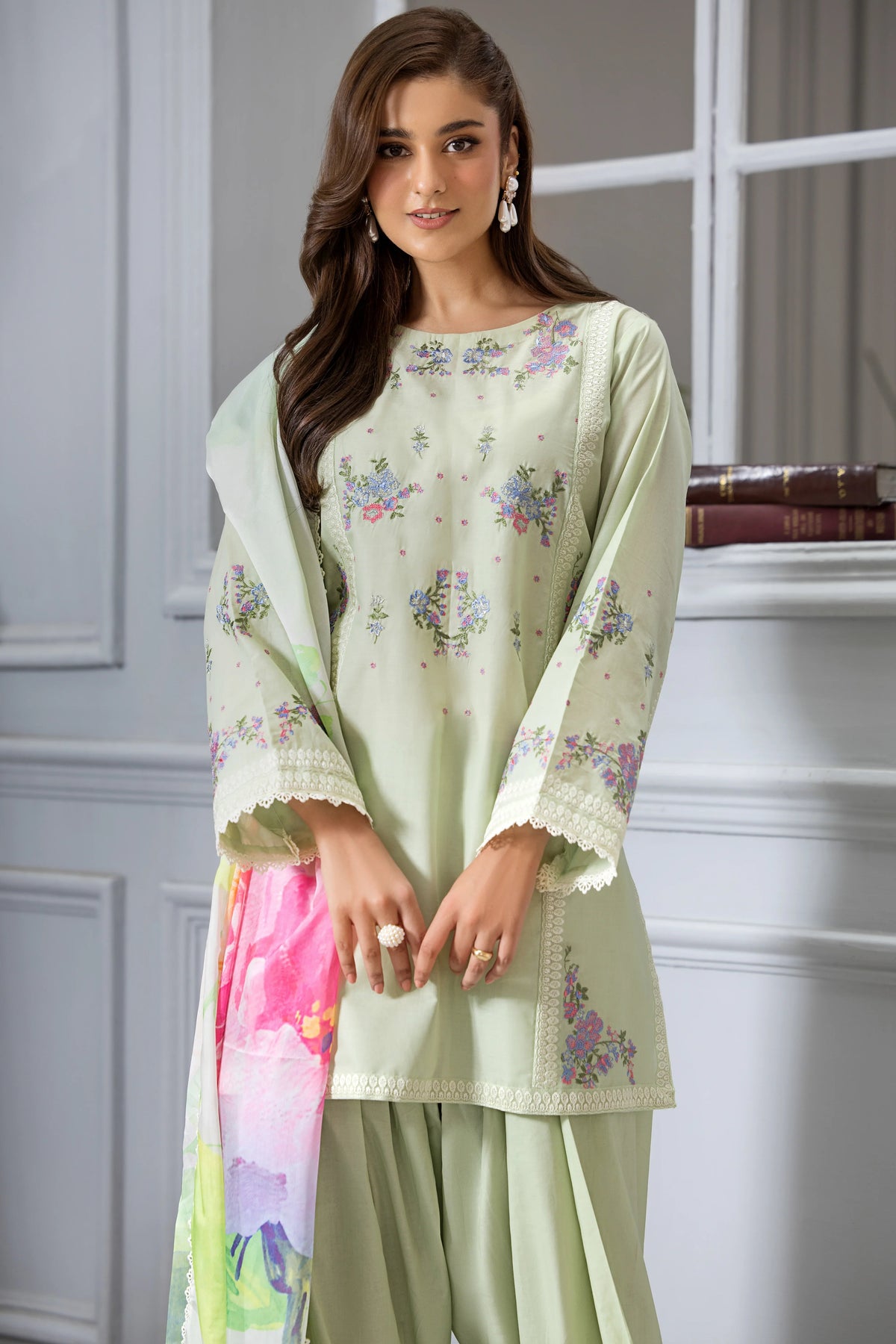 Chashm e Naaz Elegance in Every Thread